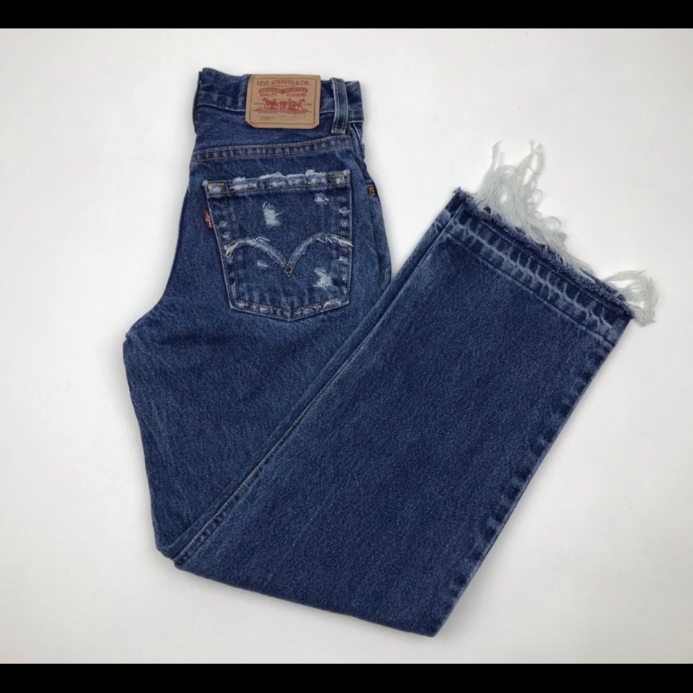 Vintage 550 Levi’s Dark Wash Jeans